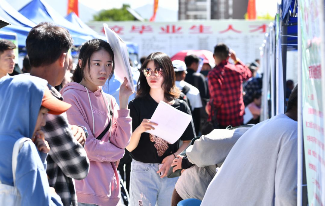#中国经济网#多地落户放“大招”！