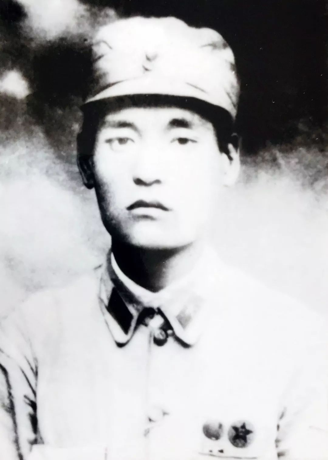 大白新闻@王光华少将打响反腐第一枪，其女王冀平曾看到民警暴力执法被气哭