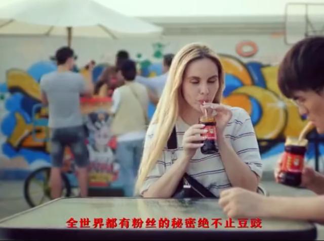 吴拿科技大王：你们都在看Mate 30，我却被老干妈洗脑了：这广告比华为还能吹！