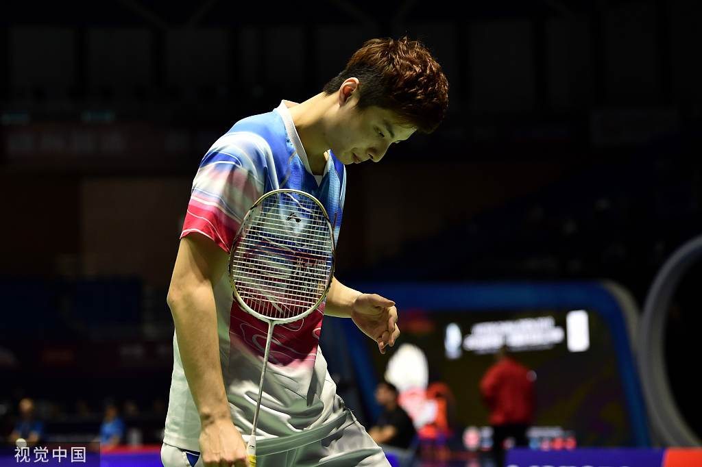 世界足坛观察家■丹麦媒体怒斥石宇奇违背体育道德！莫非按规则参赛有错？