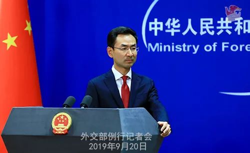 人民日报@「关注」外交部证实：联邦快递飞行员在中国被拘