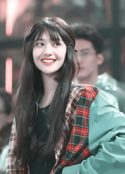 「Seven聊时尚」经常被黑的他们，出门依旧笑这么甜，衣服搭配依旧这么时尚帅气！