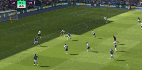 [叶青足球世界]2球被吹，第85分钟逆转+绝杀！英超冷门诞生，3万人疯狂庆祝