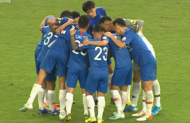 叶青足球世界■从0-2到2-2！鲁能亮出杀招，申花排名下滑遭华夏幸福反超