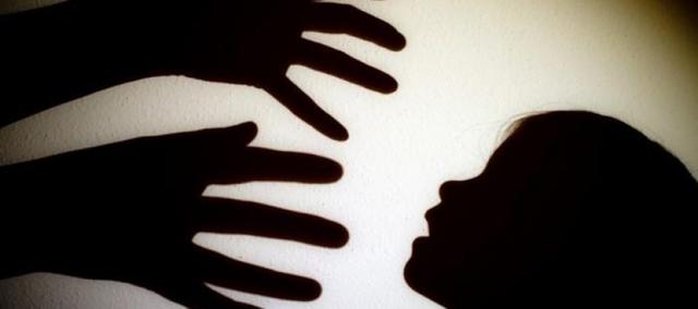 [英国报姐]他们伪装成小姑娘，专抓恋童癖