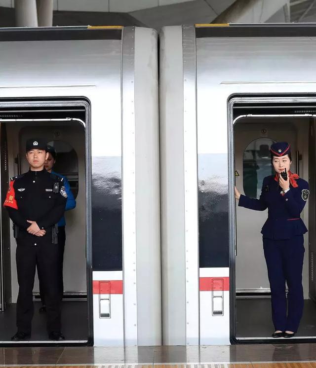 【科普中国】为什么火车很少提前到站？非要乘客等？总算是知道原因了