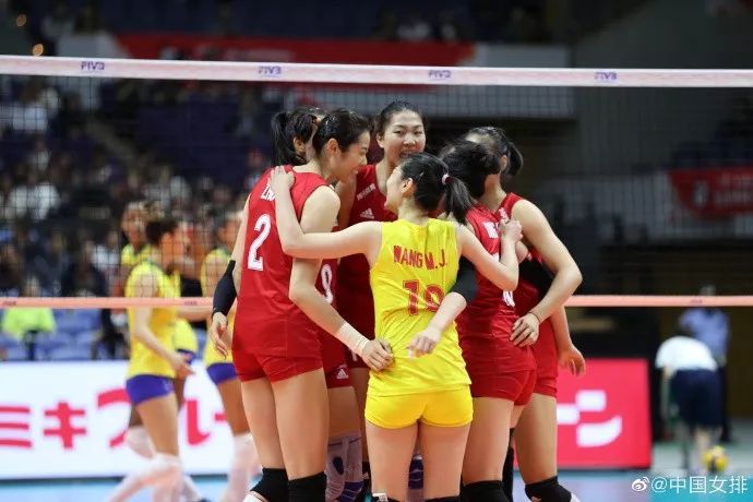 交汇点客户端■六连胜！中国女排3:2逆转巴西