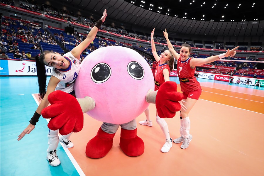 箫音漫体坛：女排世界杯第六轮积分榜，日本阻击美国1分，中国女排继续第一