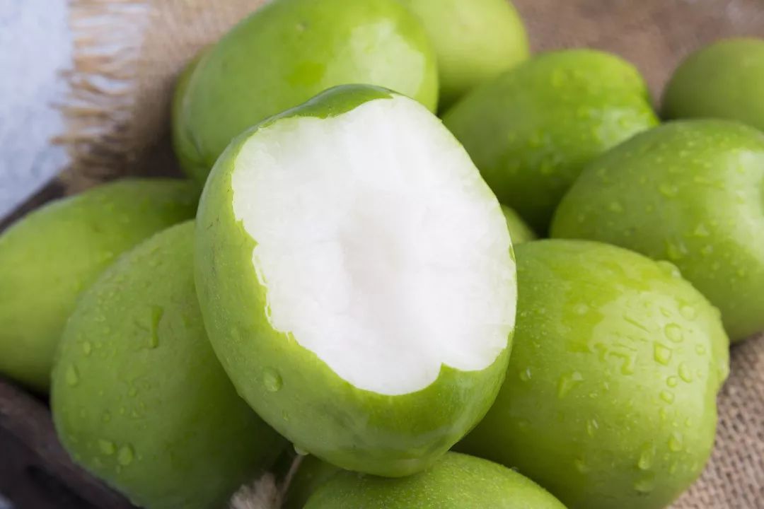 脆甜爆汁的维生素c果来袭比苹果脆比梨甜比鸡蛋大秒杀市面上很多水果