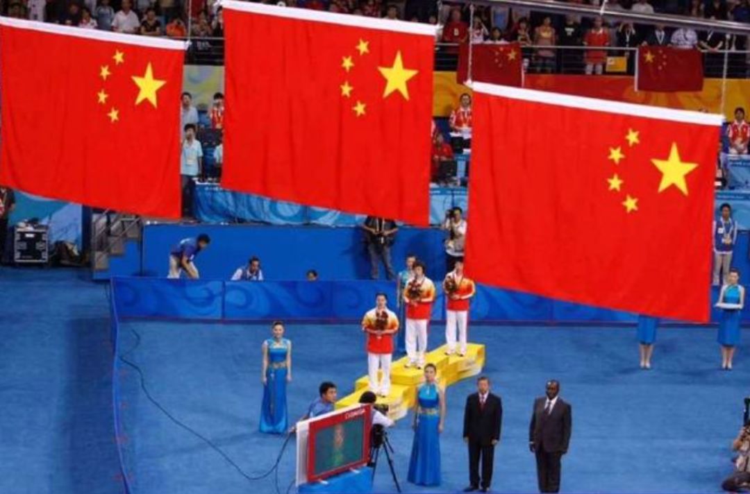 【人民日报】追梦70年，致敬那些最伟大的中国运动员