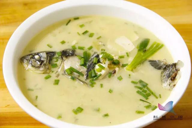 科普中国■煮饭到底是用热水还是冷水？原来这些年都错了