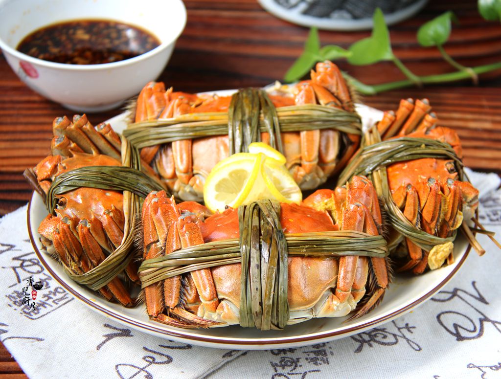 蒸螃蟹用冷水还是热水去腥驱寒蘸料怎么调都在这里面