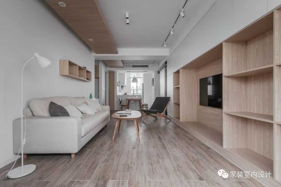 #中国质量万里行#120m2自然风两居，白色+原木色，轻盈舒适而美好！