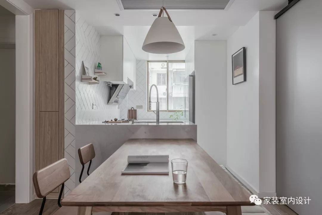 #中国质量万里行#120m2自然风两居，白色+原木色，轻盈舒适而美好！