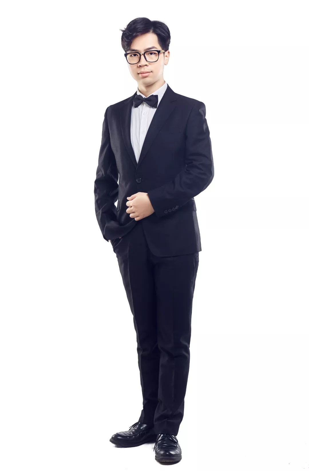 卡卡28日上午,洛阳交通广播也会推出大型直播节目《我和我的祖国》三