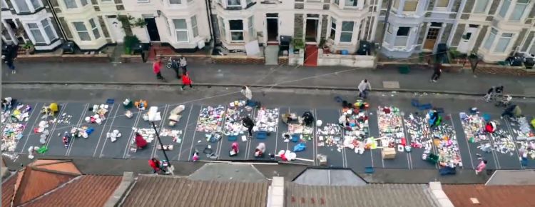 「英国报姐」噩耗：儿童套餐再也不送塑料玩具了！