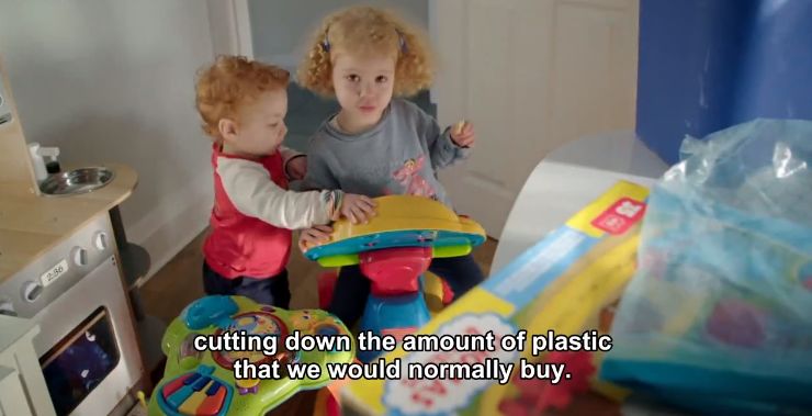 「英国报姐」噩耗：儿童套餐再也不送塑料玩具了！