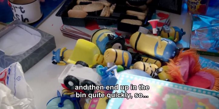 「英国报姐」噩耗：儿童套餐再也不送塑料玩具了！