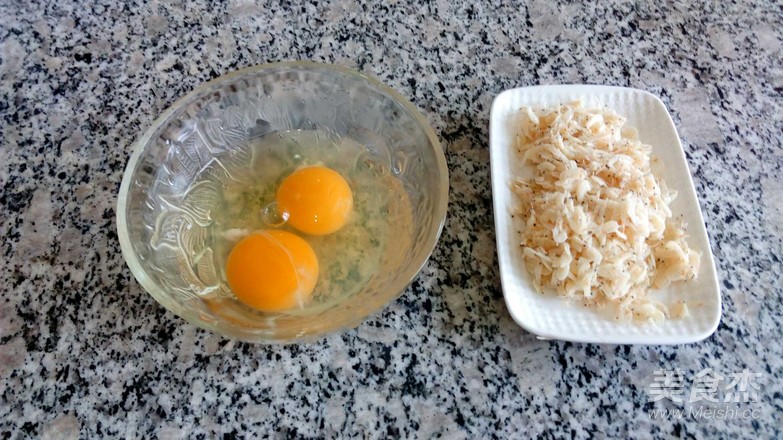 「美食杰一食一刻」韭菜盒子简单做法，不用不发面不饧面，放凉也不会变硬