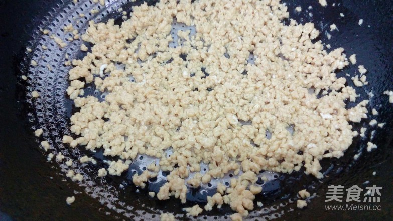 「美食杰一食一刻」韭菜盒子简单做法，不用不发面不饧面，放凉也不会变硬