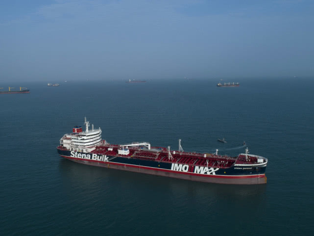 环球时报：被伊朗释放英国油轮已确认抵达国际水域