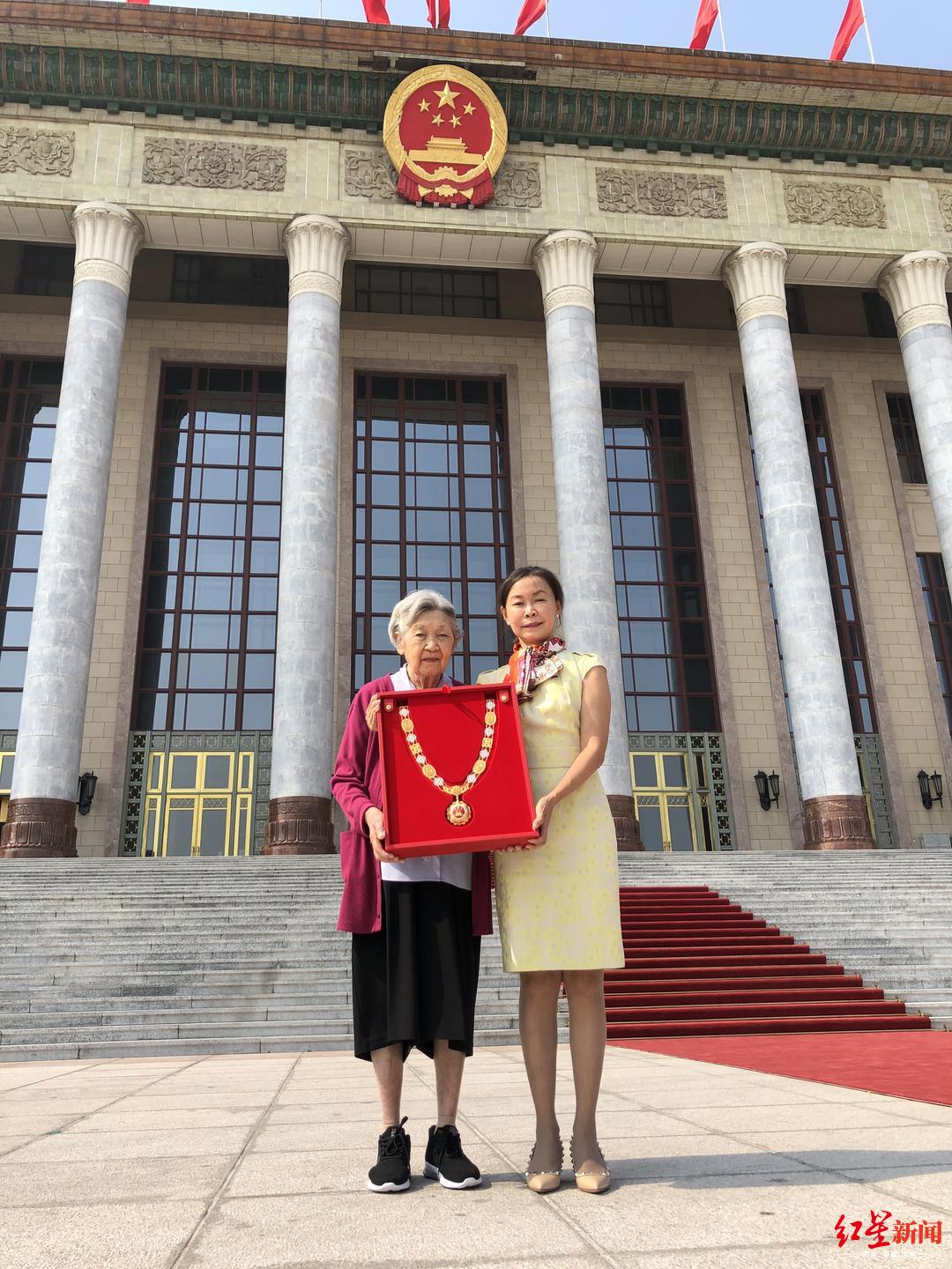 「红星新闻」“人民科学家”顾方舟女儿：父亲那代人一心做事 这辈子没有白费工夫