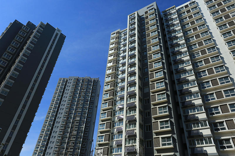 中国质量万里行■15万亿的楼市逐渐“冷却”！4000万光棍、2.5亿老人“冷眼旁观”
