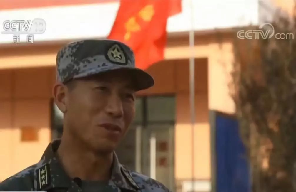 牙克石融媒@首秀！他们是受阅徒步方队中唯一战斗着装的 大多历经生死考验