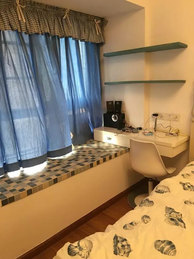 「中国质量万里行」想做书房，试试用飘窗改，美观还实用