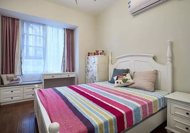 「中国质量万里行」想做书房，试试用飘窗改，美观还实用