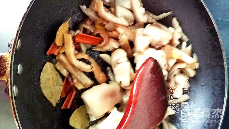 美食杰一食一刻：女人不想成为黄脸婆，秋天就吃它，满满的胶原蛋白，比面膜好用