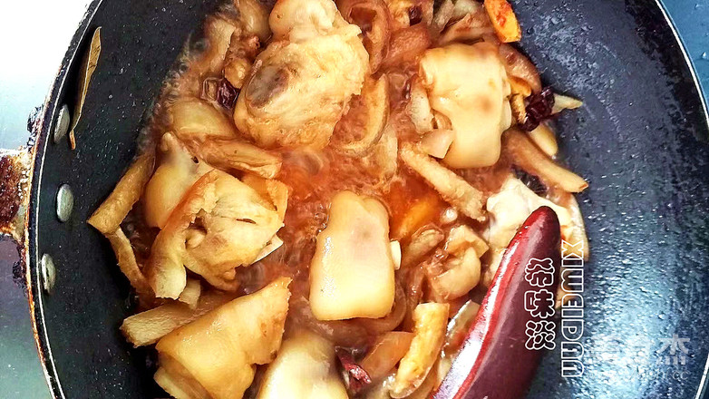 美食杰一食一刻：女人不想成为黄脸婆，秋天就吃它，满满的胶原蛋白，比面膜好用