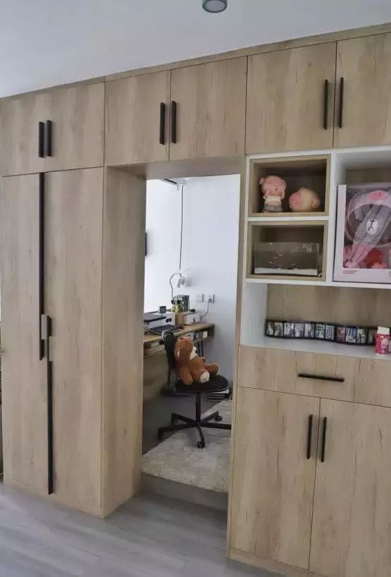 #中国质量万里行#客餐厅面积大卧室面积小，怎么装？在餐厅挤出一间房