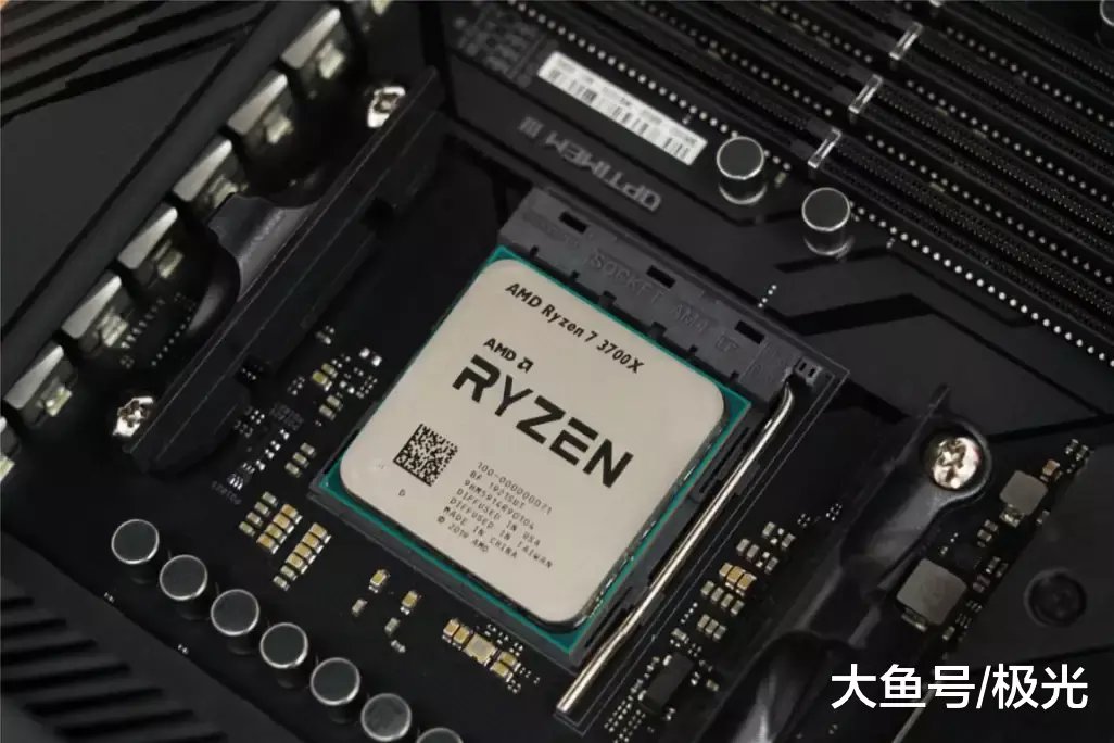 中国质量万里行■DIY党福音：AMD全新性能怪兽来袭，性能暴增功耗感人