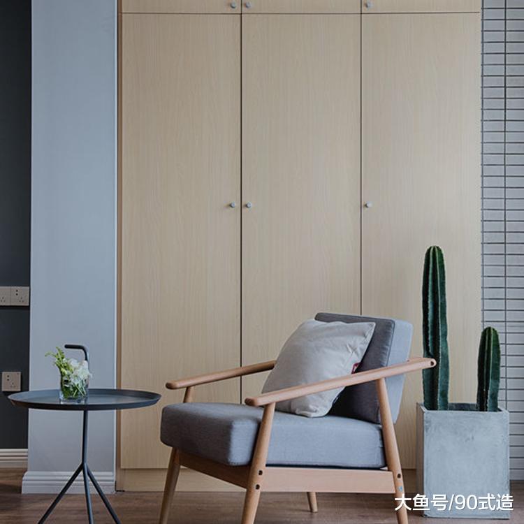 中国质量万里行■83㎡两室，原木色装修，素净高雅，厨房不要做亚光瓷砖