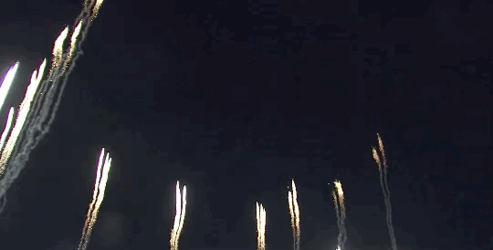 #康巴传媒#昨晚的北京，燃爆了！14亿人都在转发