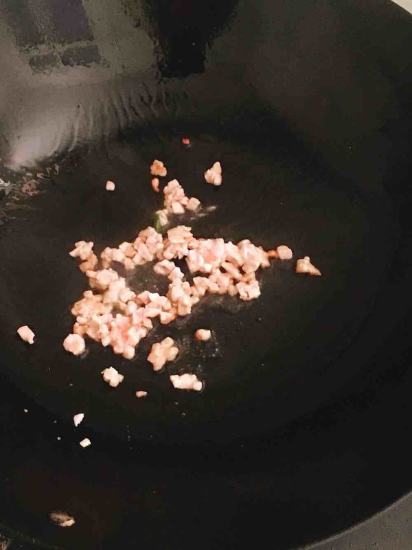 「美食杰一食一刻」秋季干燥，最该喝此汤，皮肤白回来，多喝对身体好，老少皆宜