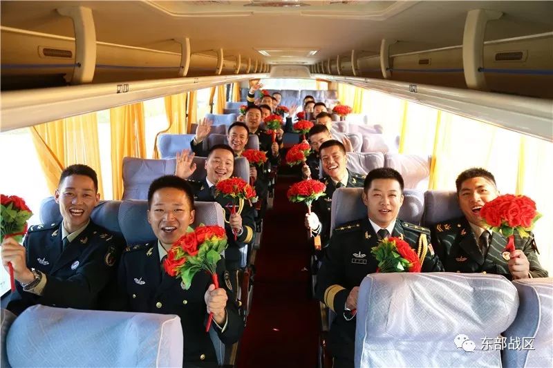 经济日报：别再想了，这些兵哥哥结婚了！