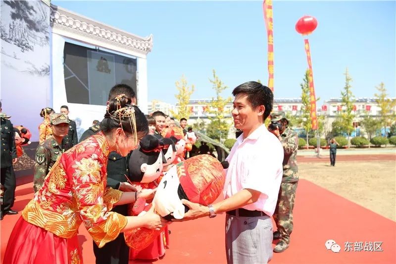 经济日报：别再想了，这些兵哥哥结婚了！