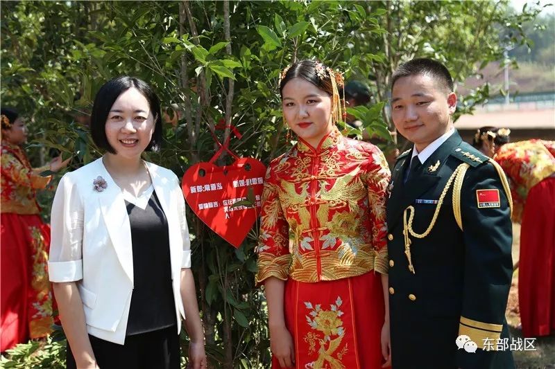 经济日报：别再想了，这些兵哥哥结婚了！