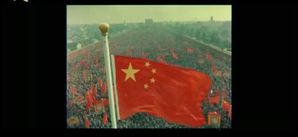 手机中国网@《我和我的祖国》票房破8亿，原型故事让人泪目