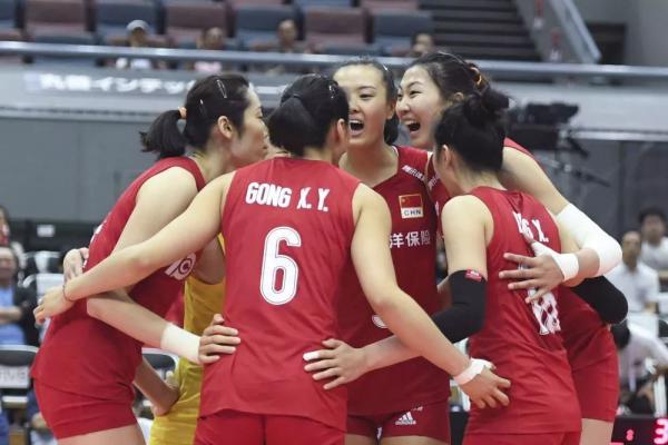 手机中国网@《我和我的祖国》票房破8亿，原型故事让人泪目
