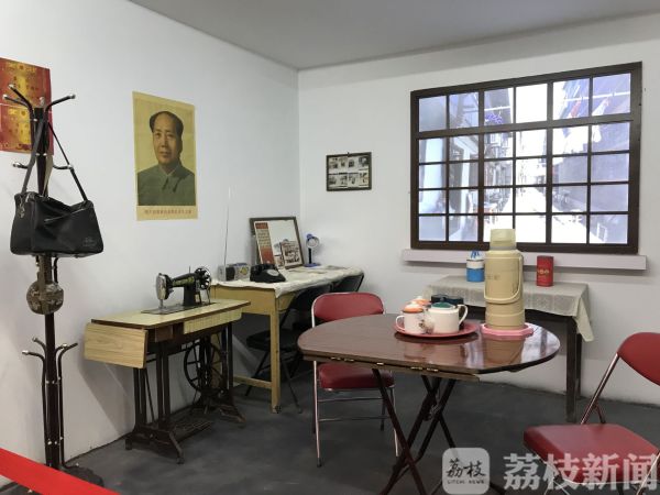 「荔枝新闻」历史瞬间再现70周年成就展 这些时刻感动三代人