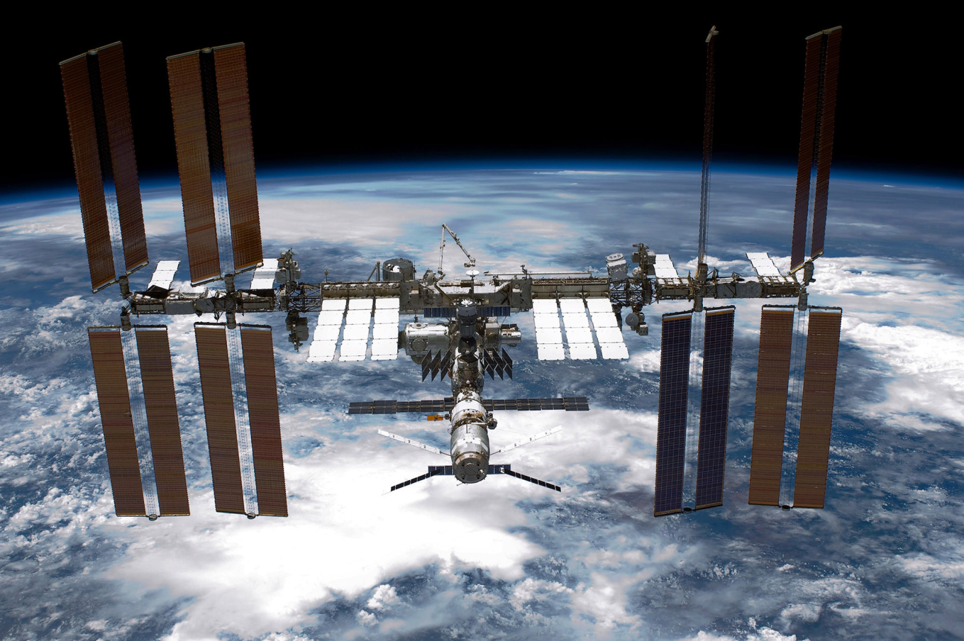 天文在线■NASA向游客开放国际空间站，但别高兴太早，你负担不起