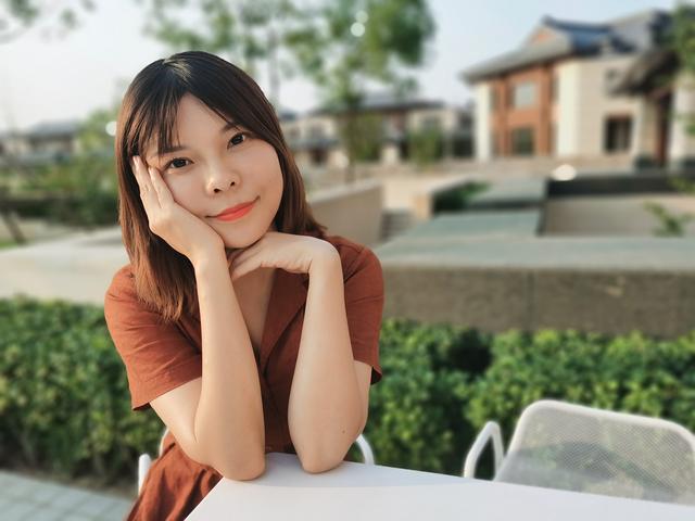 「中国质量万里行」华为Mate 30 Pro实拍人像，虚化效果自然，不需要带单反了