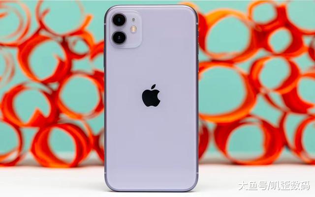 中国质量万里行@库克持续放大招，iPhone11沦为“幸运价”，网友：买早了！