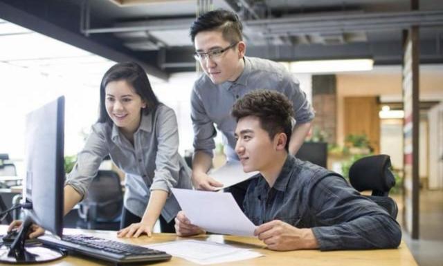 #中国质量万里行#提离职老板涨薪五千，外加六十万股票挽留，程序员：早干嘛去了