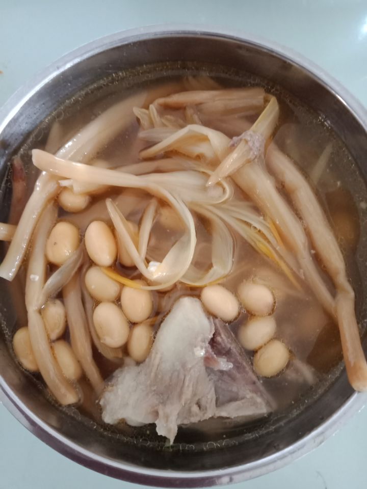 煮妇百科@它是天然“黄体酮”，隔三差五吃，皮肤紧致，素颜都很美