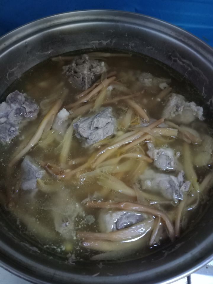 煮妇百科@它是天然“黄体酮”，隔三差五吃，皮肤紧致，素颜都很美