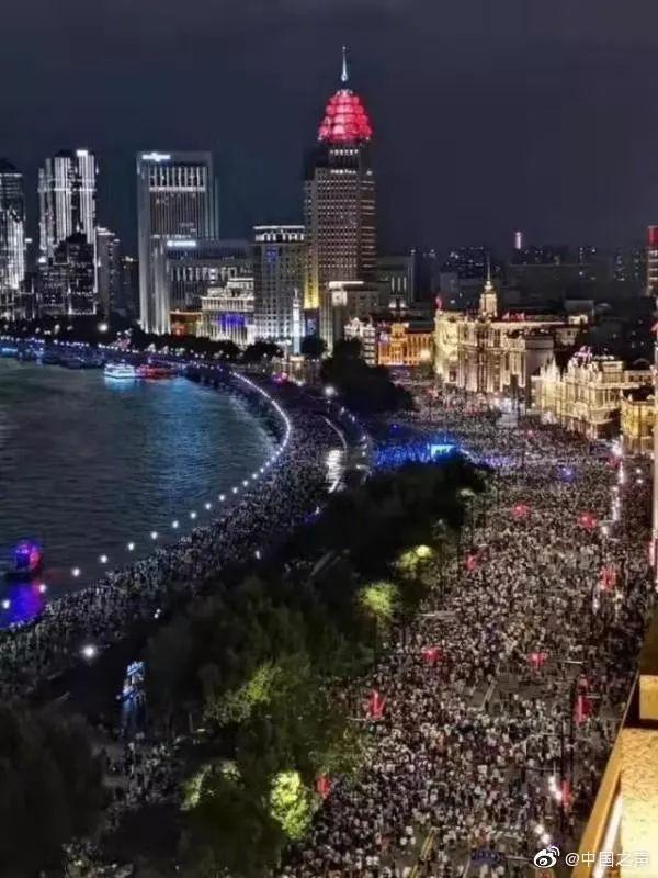 [河北新闻网]坐在家里的人笑了！国庆假期，人人人人人我人人人人人，被这些画面震撼到